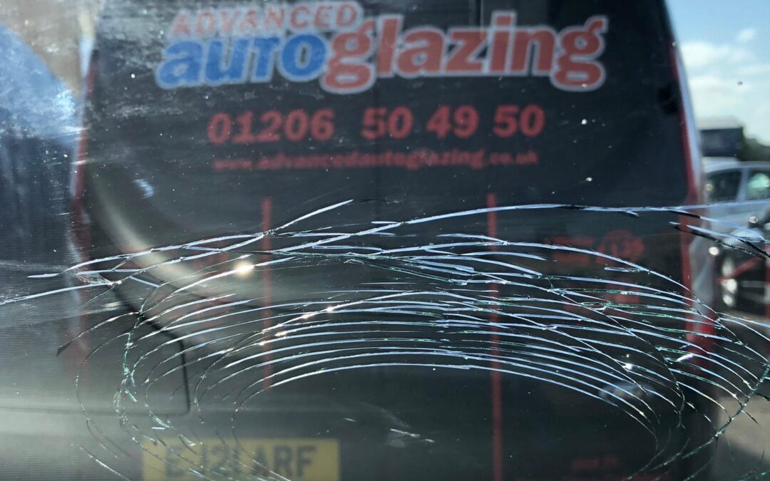 Can a Cracked Windscreen Pass an MOT?